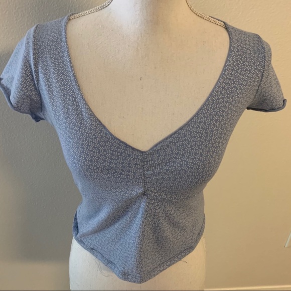 Brandy Melville Gina Top - Picture 3 of 4